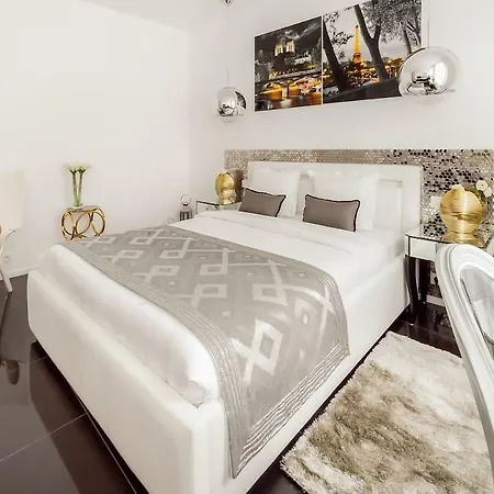 Apartment Luxury Apt Rue Blomet